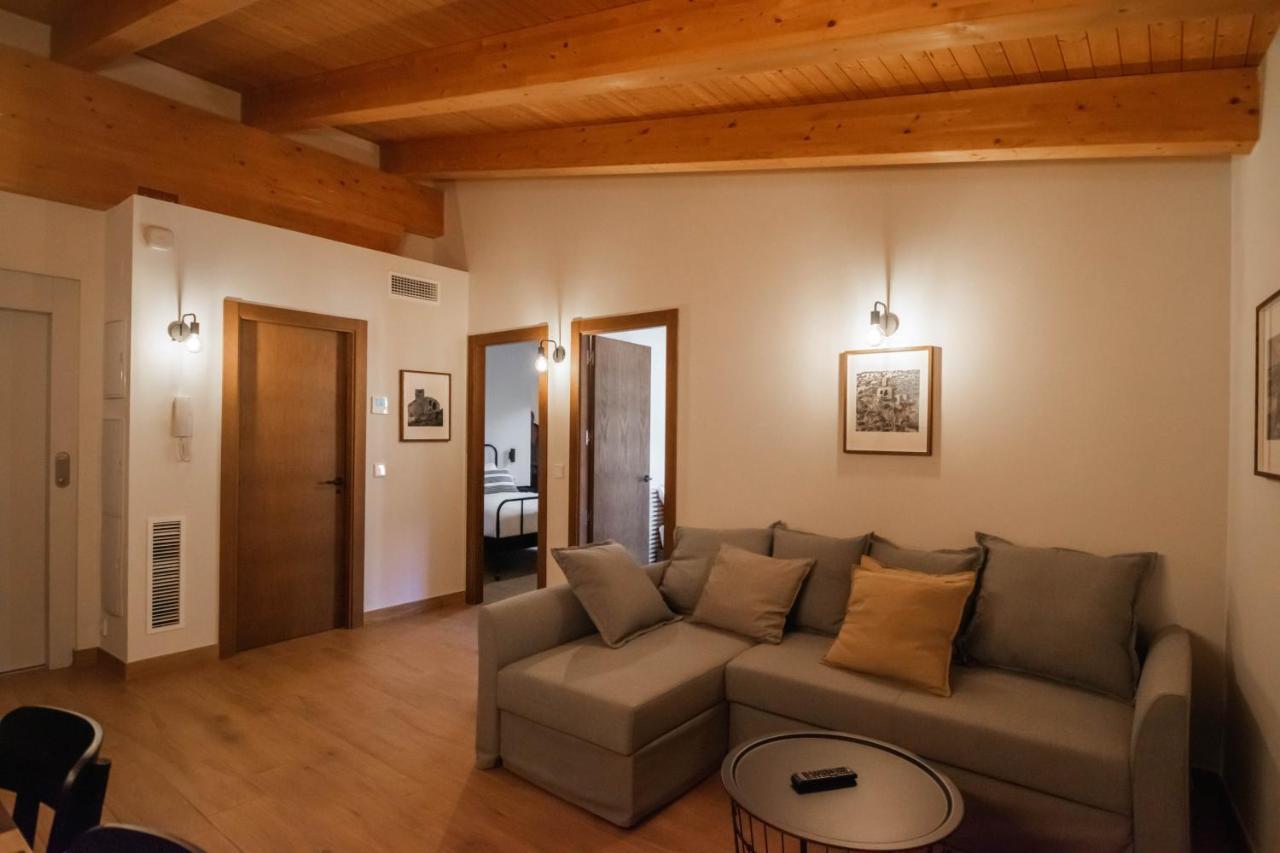 Cal Negret Rural Apartments Alos de Balaguer Eksteriør billede